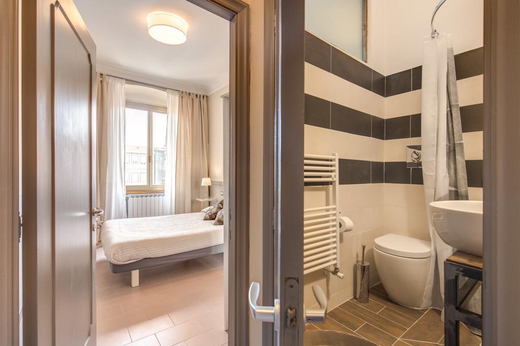 Cinque Terre The Harbour Apt - Two Bathrooms La Spezia Room photo
