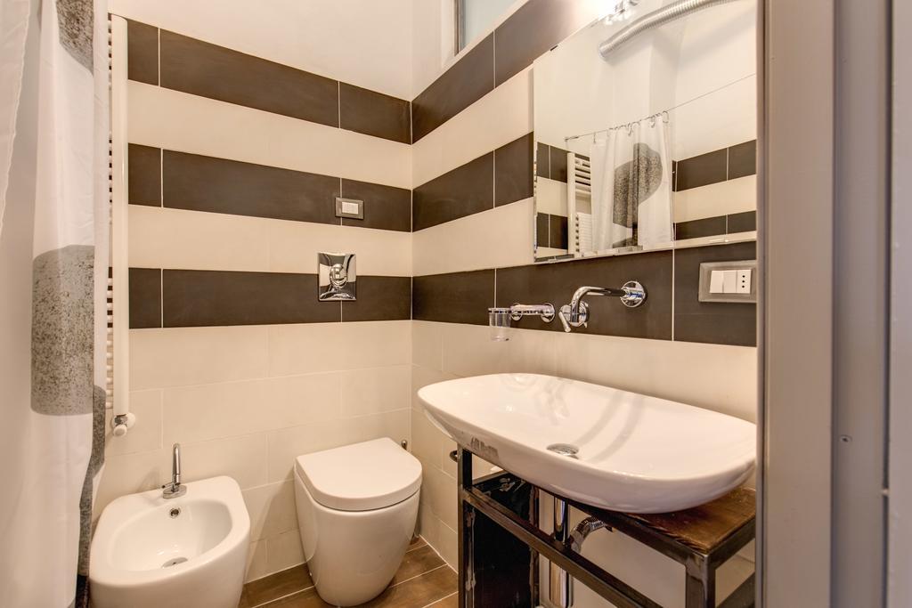 Cinque Terre The Harbour Apt - Two Bathrooms La Spezia Room photo